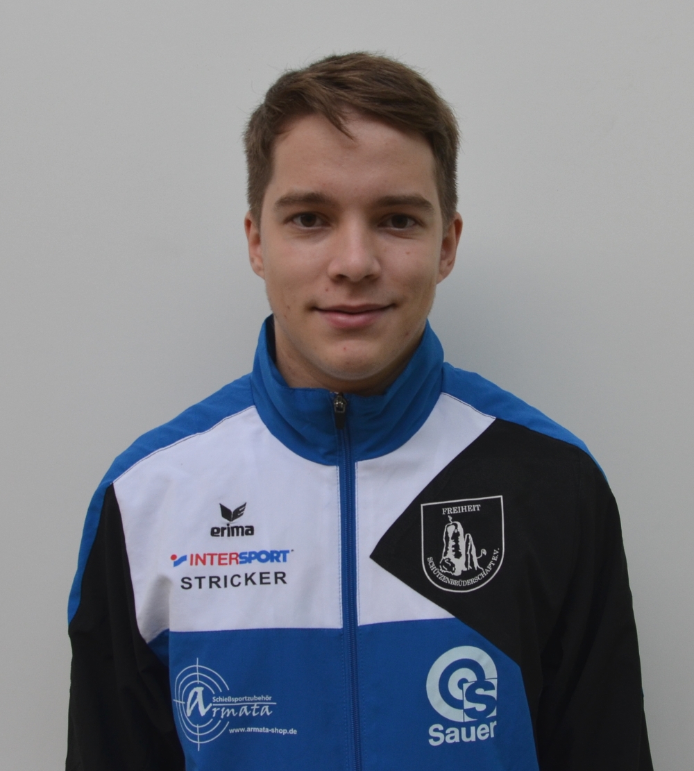 STEFAN BECKER